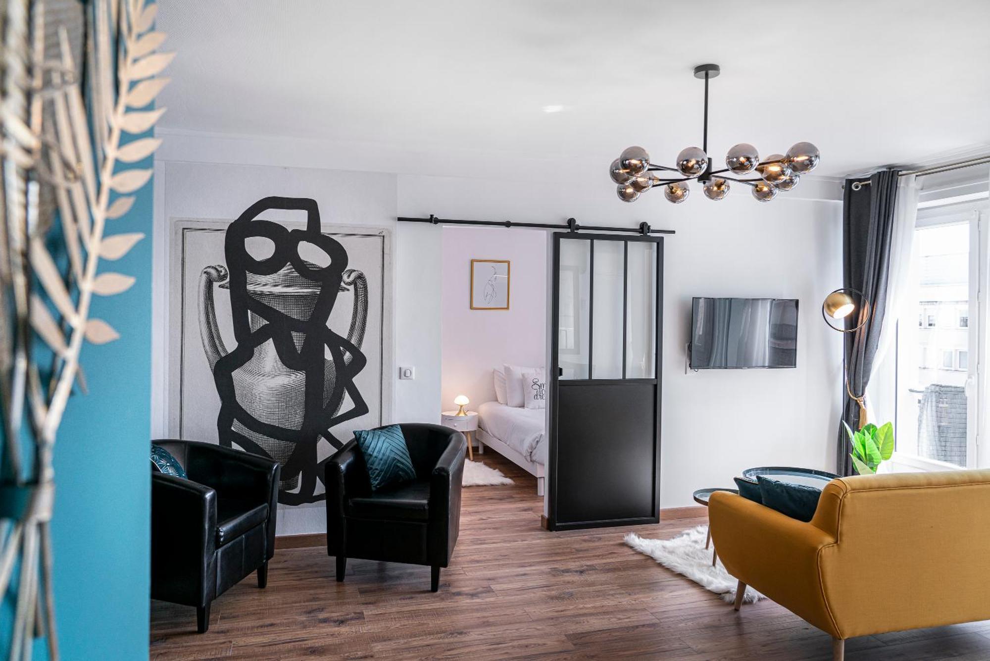 포 Au Palais Des Pyrenees! Hyper Centre -Clim-Balcon-Parking Gratuit 아파트 외부 사진